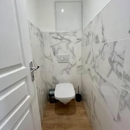 Apartment T2 Renove A 15 Min De Lyon Pierre-Benite