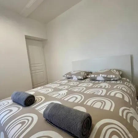 Apartment T2 Renove A 15 Min De Lyon *