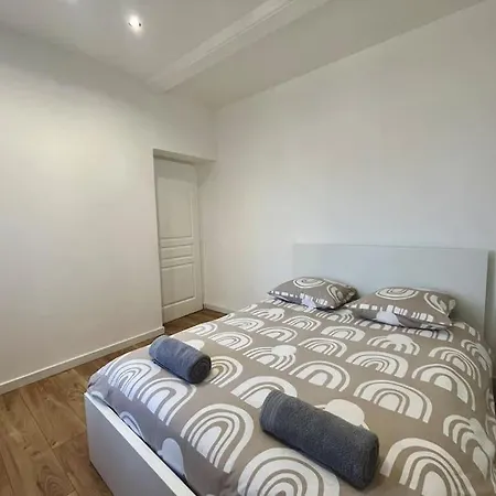 Apartment T2 Renove A 15 Min De Lyon